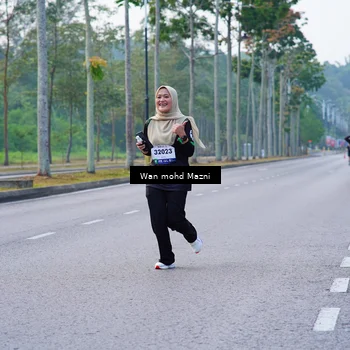 Runner Photo 8301013