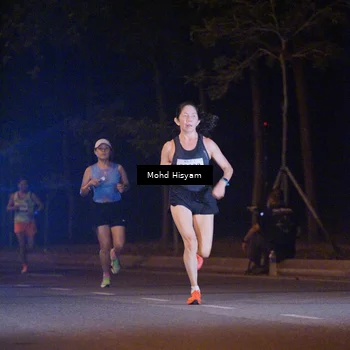 Runner Photo 8301018