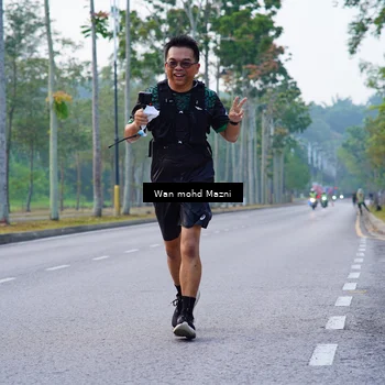 Runner Photo 8301026