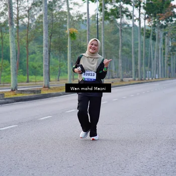 Runner Photo 8301041