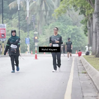 Runner Photo 8301073