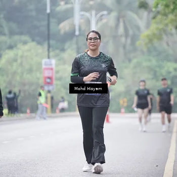 Runner Photo 8301084