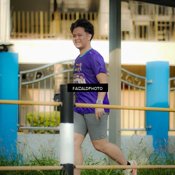 Runner Photo 8301090