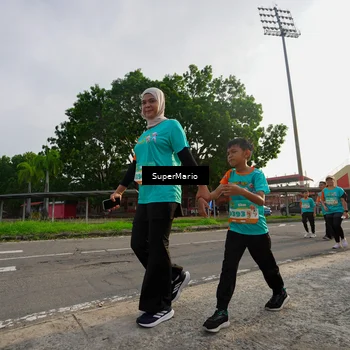 Runner Photo 8301098