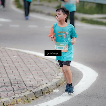 Runner Photo 8301108