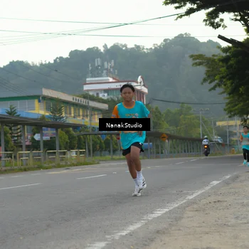 Runner Photo 8301109
