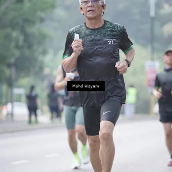Runner Photo 8301113