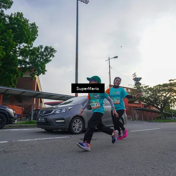 Runner Photo 8301123