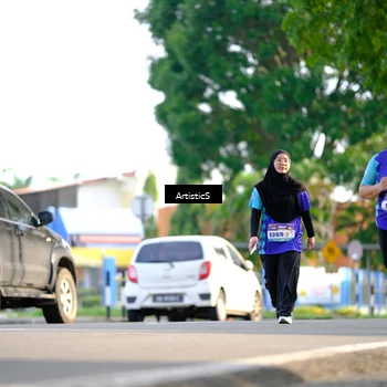 Runner Photo 8301139