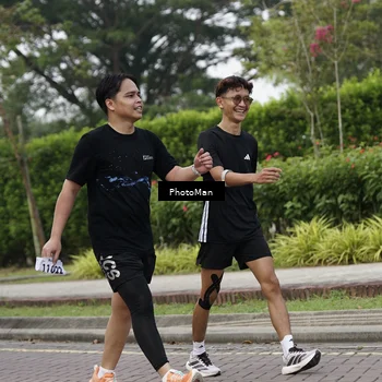 Runner Photo 8301145