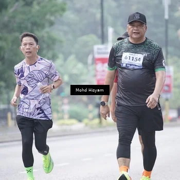 Runner Photo 8301161