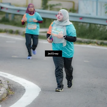 Runner Photo 8301188