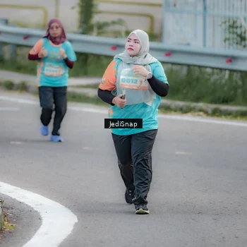 Runner Photo 8301189