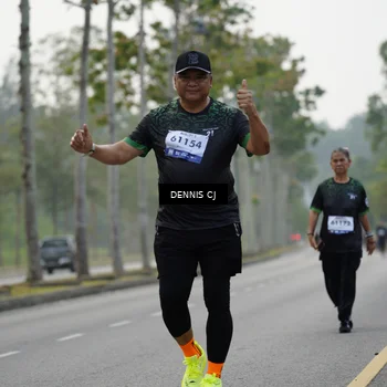 Runner Photo 8301195