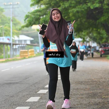 Runner Photo 8301230