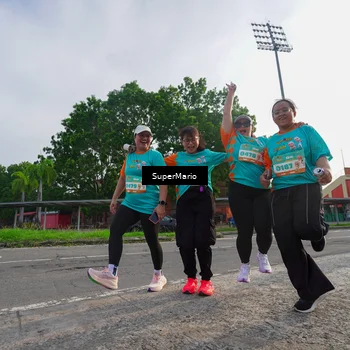 Runner Photo 8301282