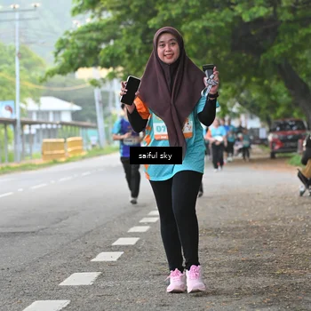 Runner Photo 8301308