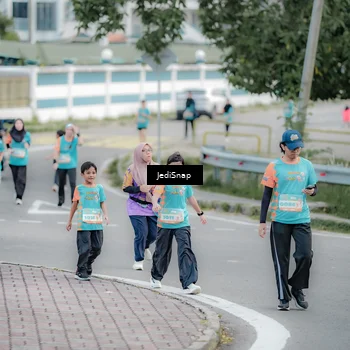 Runner Photo 8301323