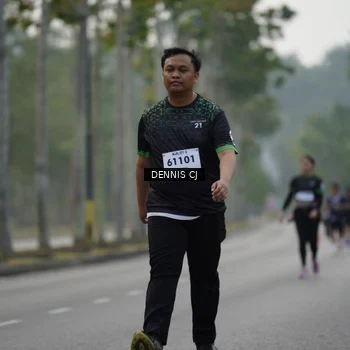 Runner Photo 8301351