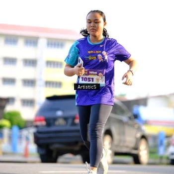 Runner Photo 8301353