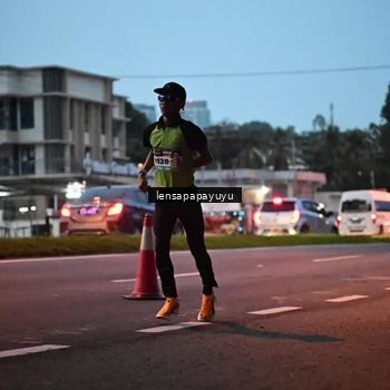 Runner Photo 8301361