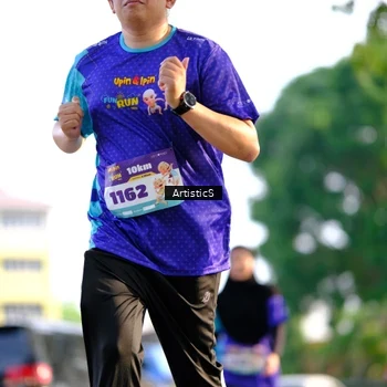 Runner Photo 8301363