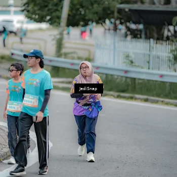 Runner Photo 8301394