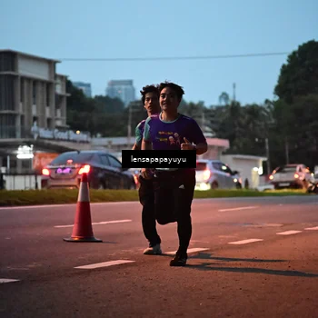 Runner Photo 8301408
