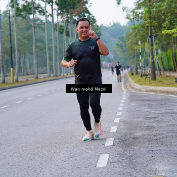 Runner Photo 8301425