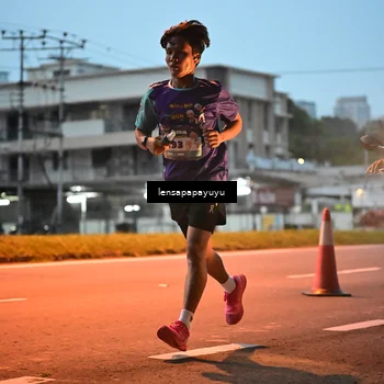 Runner Photo 8301482