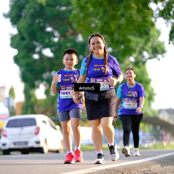 Runner Photo 8301493