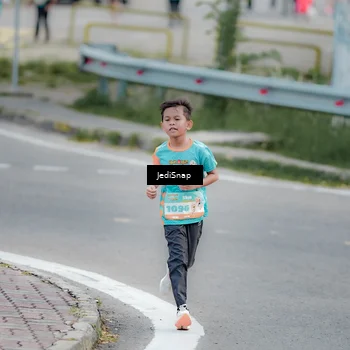 Runner Photo 8301509