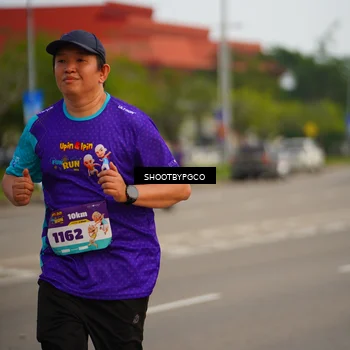 Runner Photo 8301542