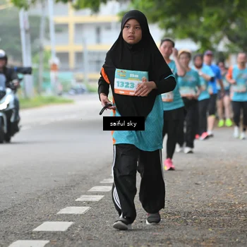 Runner Photo 8301563