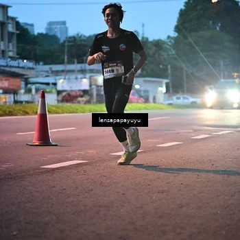 Runner Photo 8301566