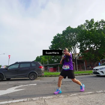 Runner Photo 8301589