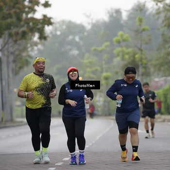 Runner Photo 8301601