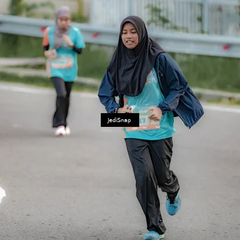Runner Photo 8301603