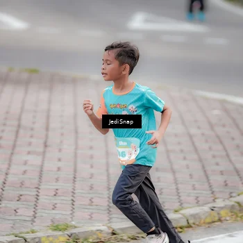 Runner Photo 8301613