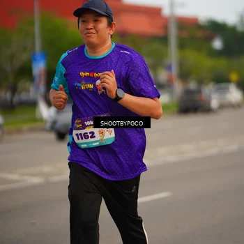 Runner Photo 8301628