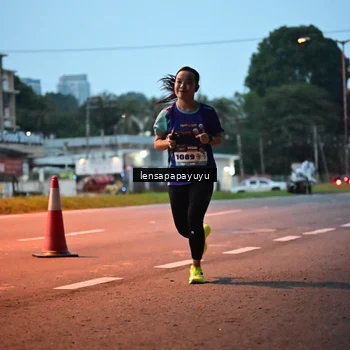 Runner Photo 8301636