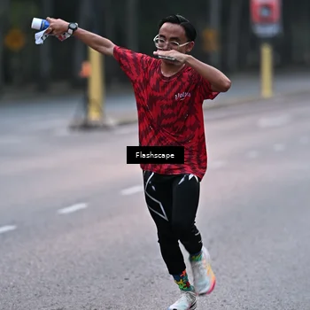 Runner Photo 8301638