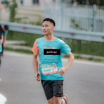 Runner Photo 8301653