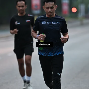 Runner Photo 8301654