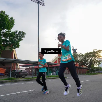 Runner Photo 8301662