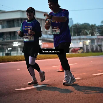 Runner Photo 8301721