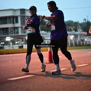 Runner Photo 8301726
