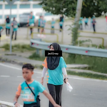 Runner Photo 8301753