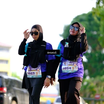 Runner Photo 8301762