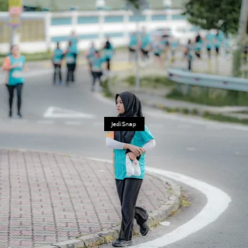 Runner Photo 8301775